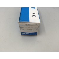 OMRON E3X-A11 PHOTOELECTRIC SENSOR...